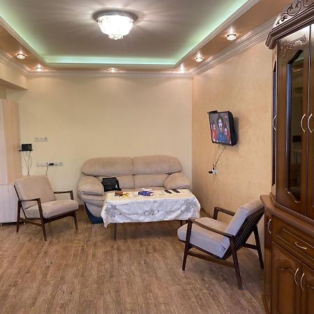 Apartment In Centre Evn Єреван Екстер'єр фото