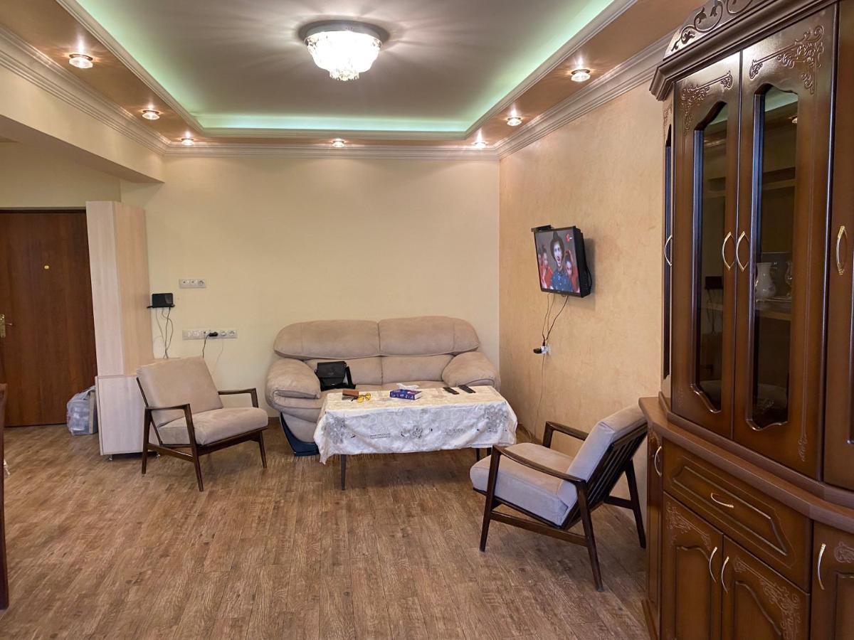 Apartment In Centre Evn Єреван Екстер'єр фото
